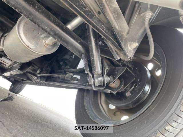 Nissan DAYZ 2014-10 359192-19