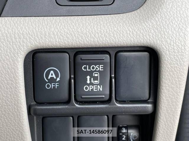 Nissan DAYZ 2014-10 359192-4
