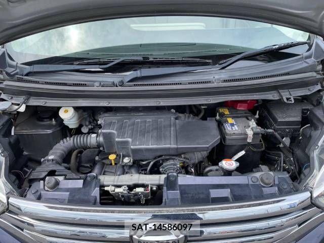 Nissan DAYZ 2014-10 359192-17