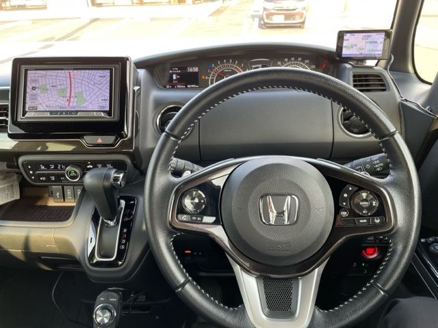 Honda N BOX CUSTOM 2018-01 2650-5