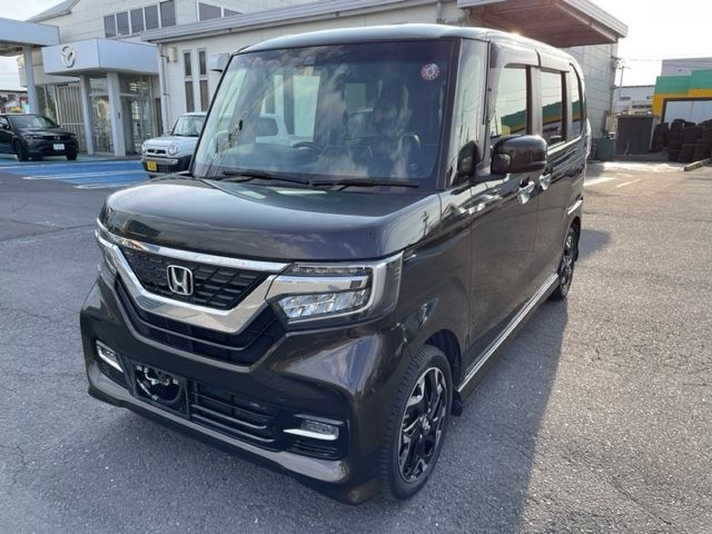 Honda N BOX CUSTOM 2018-01 2650-0