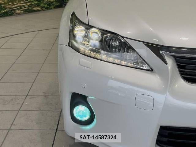 Lexus CT 2011-05 275576-12