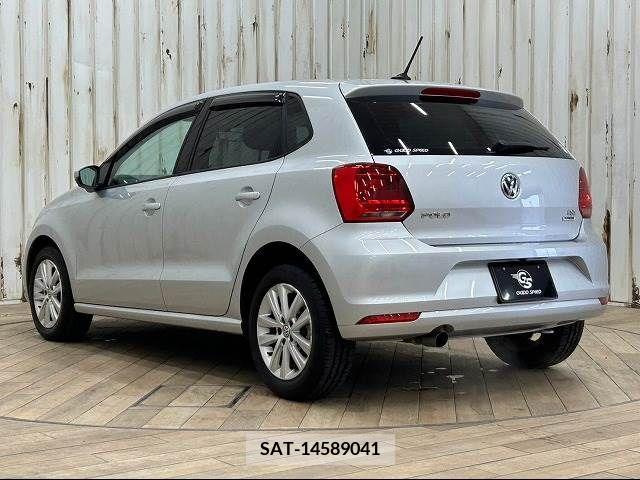 VolksWagen POLO 2017-10 223945-16