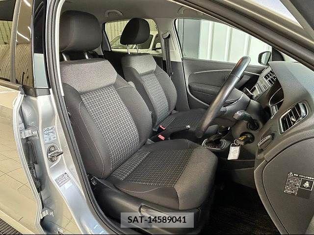 VolksWagen POLO 2017-10 223945-8