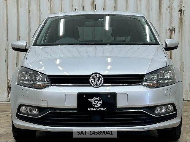 VolksWagen POLO 2017-10 223945-11