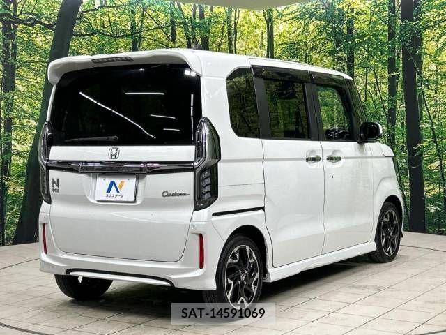 Honda N BOX CUSTOM 2019-01 278924-17