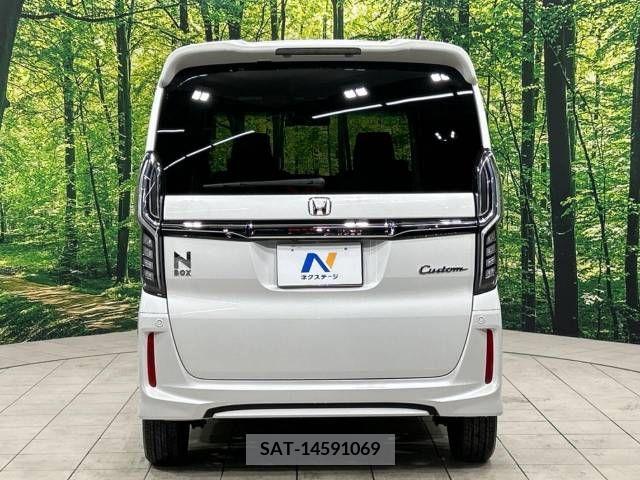 Honda N BOX CUSTOM 2019-01 278924-15
