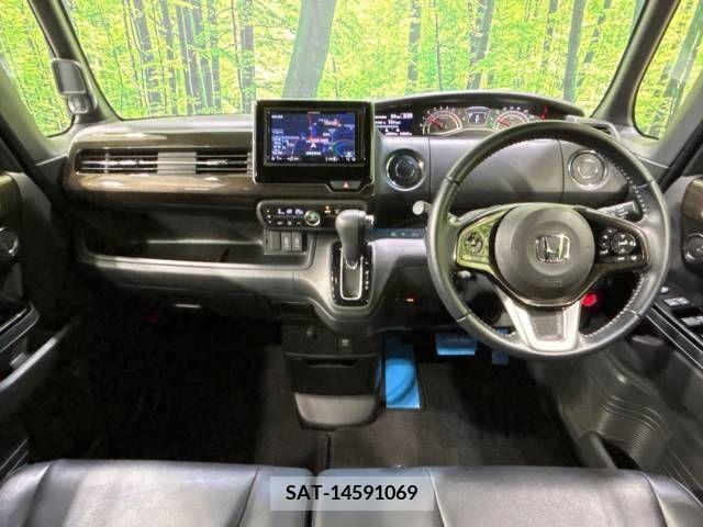 Honda N BOX CUSTOM 2019-01 278924-1