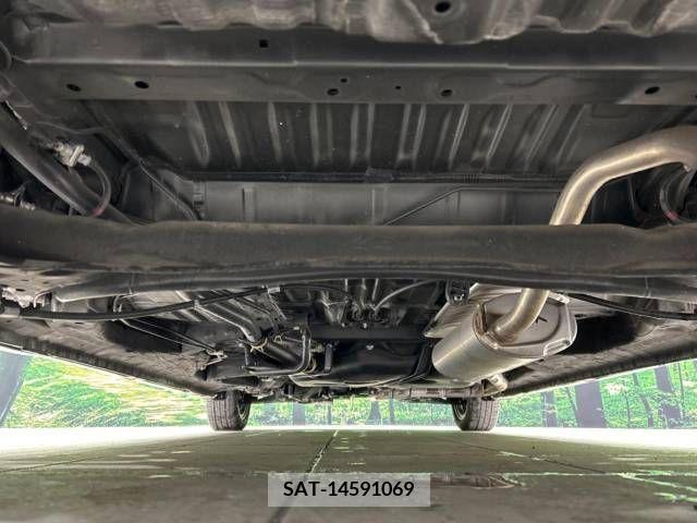 Honda N BOX CUSTOM 2019-01 278924-19