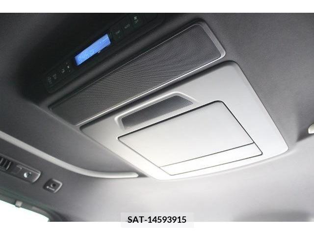 Toyota VELLFIRE 2018-12 210453-1