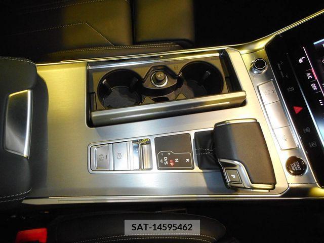 Audi A7 2022-06 317865-12