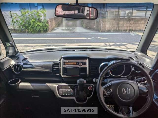 Honda N BOX 2013-12 306522-12
