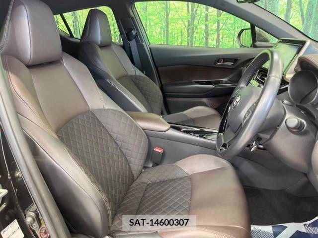 Toyota C-HR 2018-05 357861-11