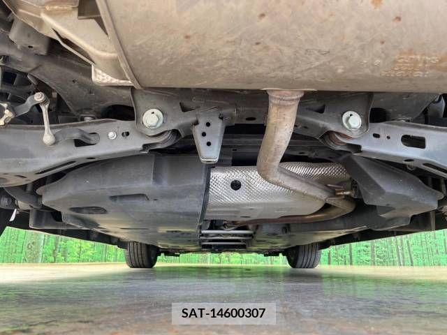 Toyota C-HR 2018-05 357861-19