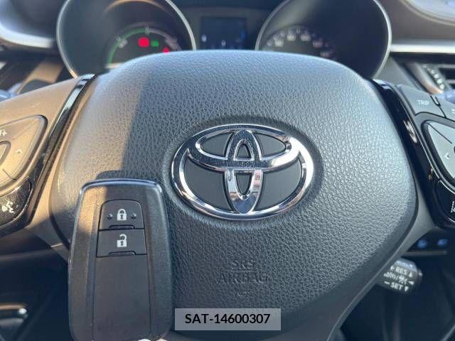 Toyota C-HR 2018-05 357861-7