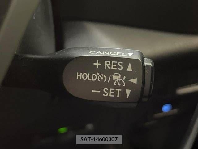 Toyota C-HR 2018-05 357861-6