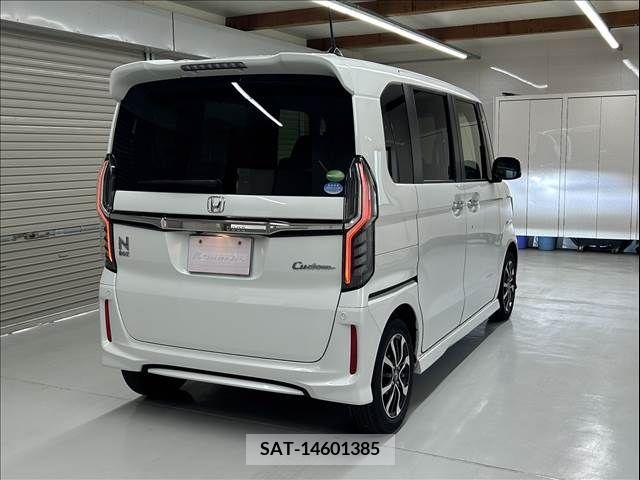 Honda N BOX CUSTOM 2018-09 251066-18