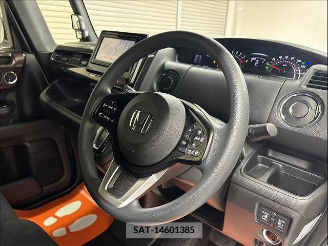 Honda N BOX CUSTOM 2018-09 251066-11