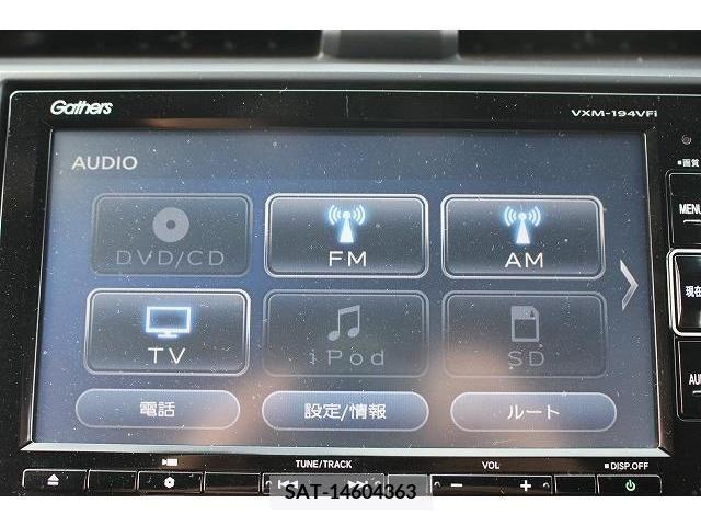 Honda CIVIC 2019-08 351728-17