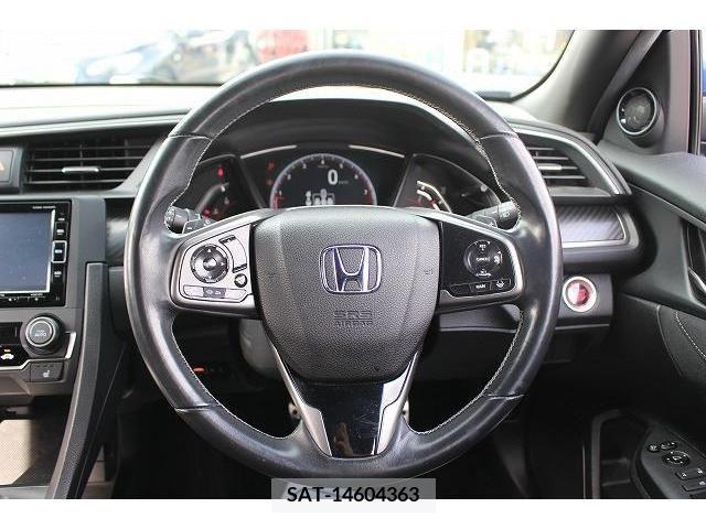 Honda CIVIC 2019-08 351728-12