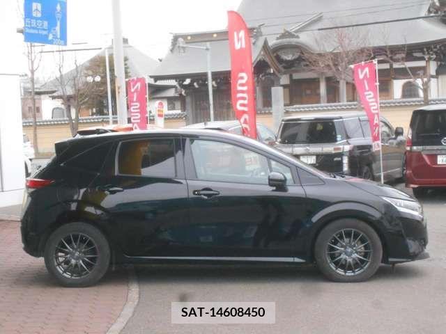 Nissan NOTE 2021-04 246488-4