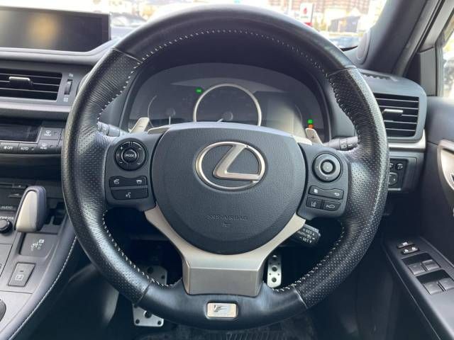 Lexus CT 2017-09 191655-11