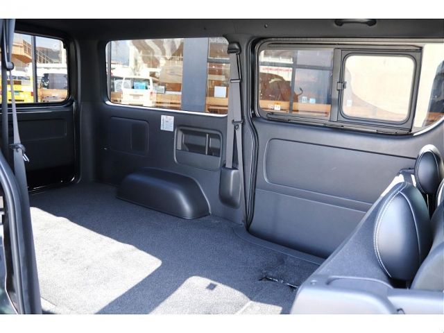 Toyota HIACE VAN 2022-01 16091-18