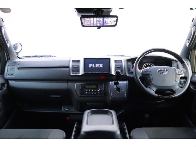 Toyota HIACE VAN 2022-01 16091-2
