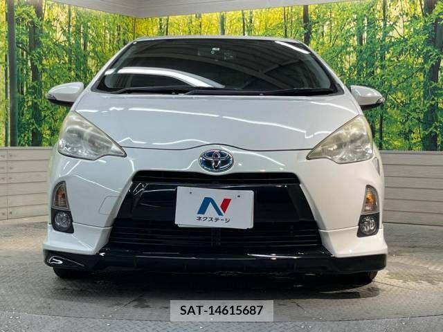 Toyota AQUA 2013-09 356174-14