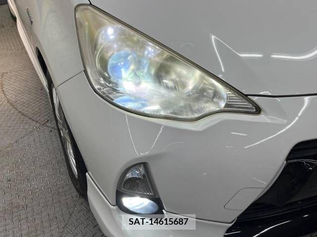 Toyota AQUA 2013-09 356174-12