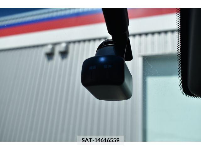 Nissan ELGRAND 2022-01 297103-6