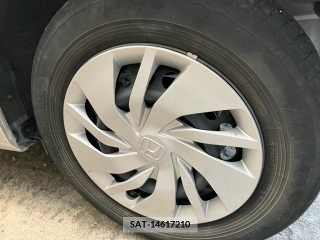 Honda FIT 2013-12 390841-7