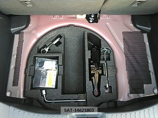 Mazda DEMIO 2017-10 296652-18
