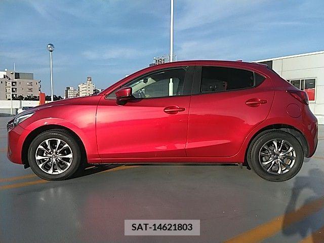 Mazda DEMIO 2017-10 296652-25