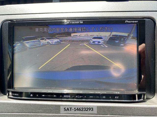 Toyota PRIUS 2014-12 236981-18
