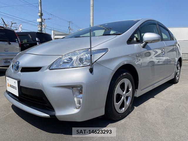 Toyota PRIUS 2014-12 236981-3