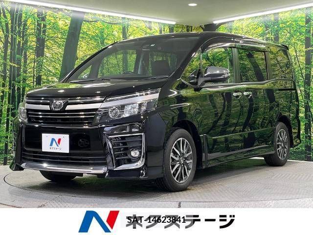 Toyota VOXY 2017-03 229279-0