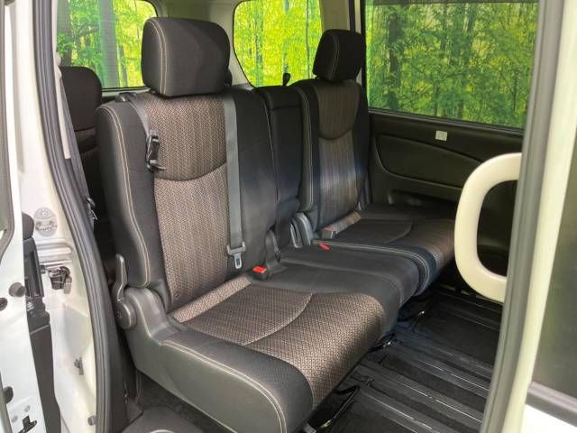 Nissan SERENA 2015-11 1785-9