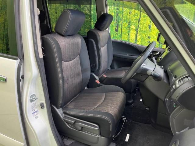 Nissan SERENA 2015-11 1785-8