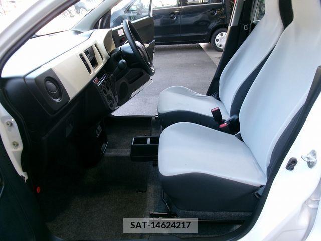 Suzuki ALTO 2018-01 387372-17