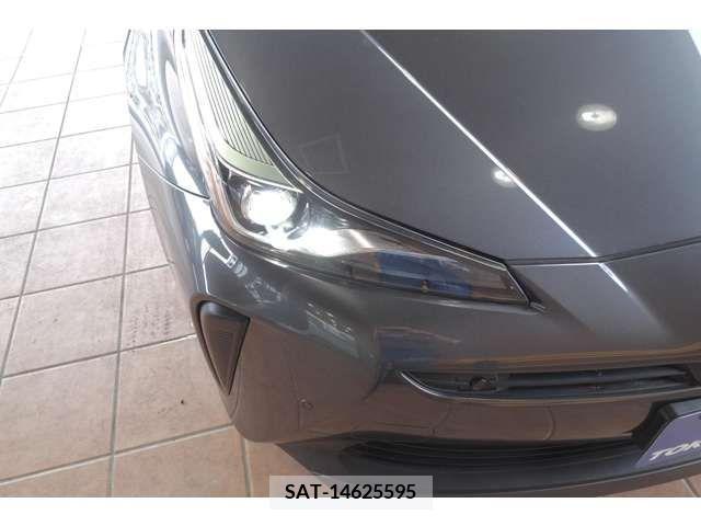 Toyota PRIUS 2019-09 281764-5