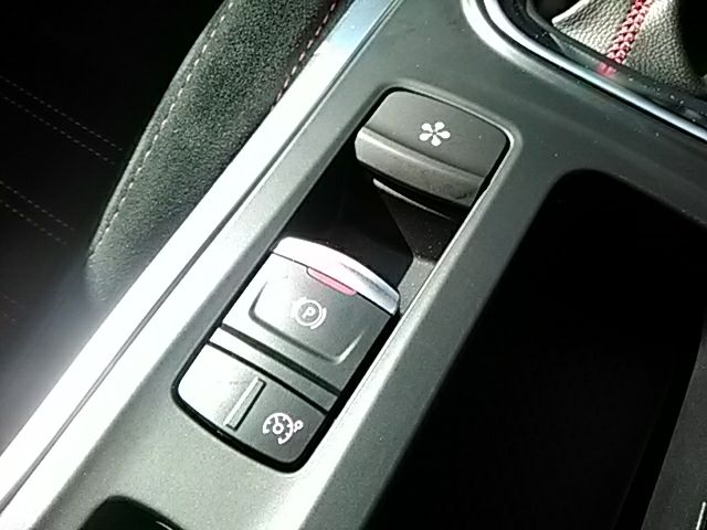 Renault MEGANE 2019-01 193411-22