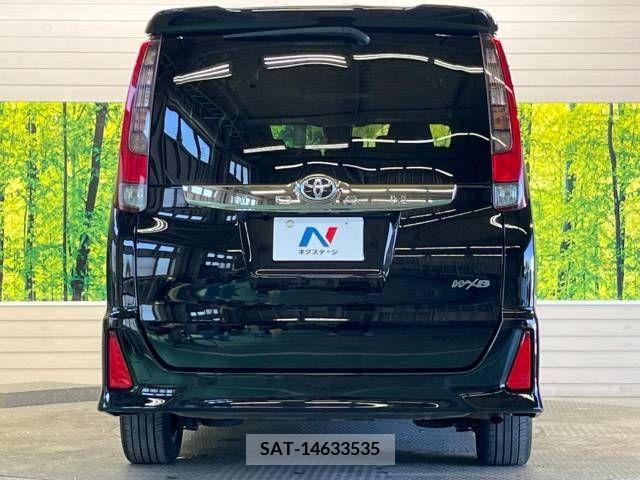 Toyota NOAH 2017-06 280390-15