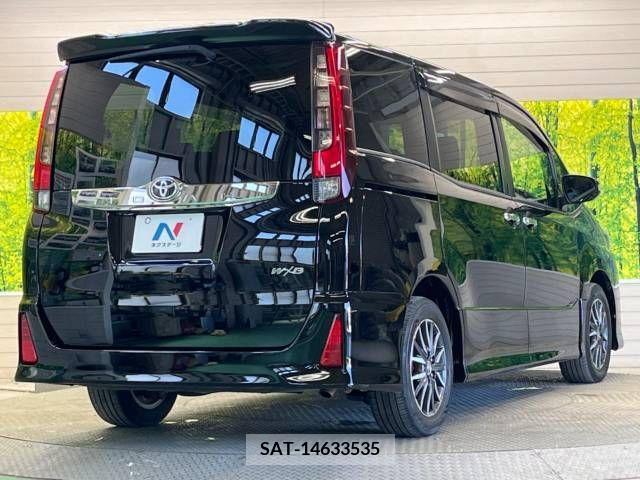 Toyota NOAH 2017-06 280390-17