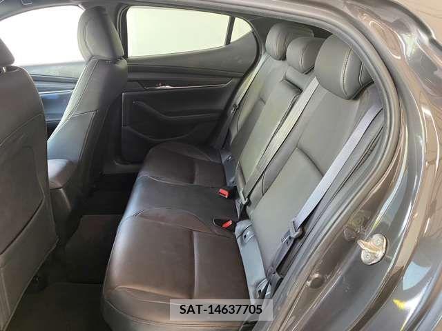 Mazda MAZDA3 2019-08 330724-7