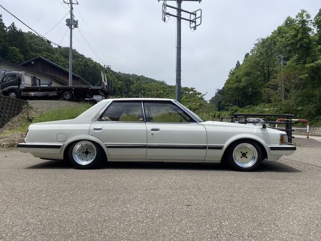 Toyota CRESTA 1984-09 3796-6