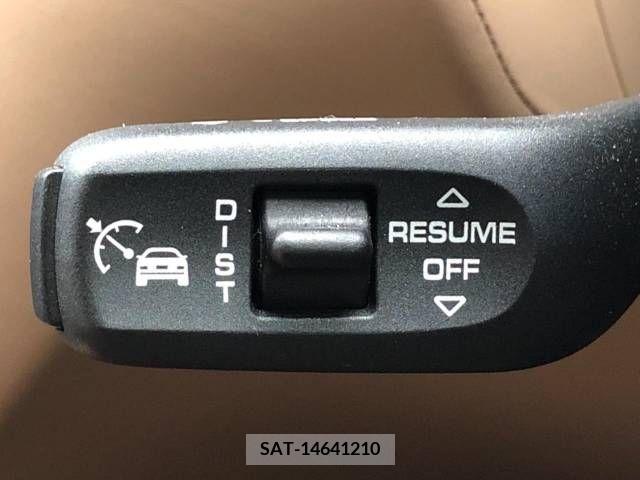 Porsche MACAN 2022-09 281564-5