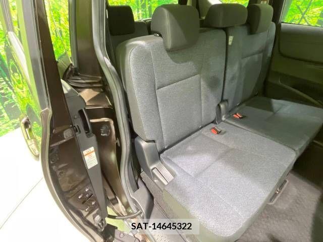 Toyota SIENTA 2016-12 336030-8
