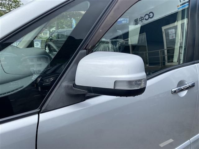 Nissan SERENA 2011-09 29163-8