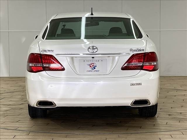 Toyota CROWN SEDAN 2009-08 26732-14